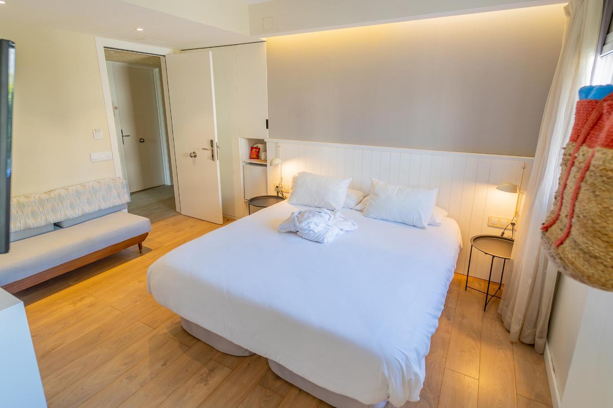 Hotel & Apartaments Thalassa Sport & Spa Росас Экстерьер фото